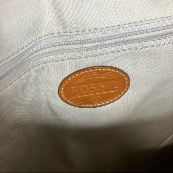 Fossil coated canvas messenger bag pink bicycle print leather trim - Picture 10 of 16